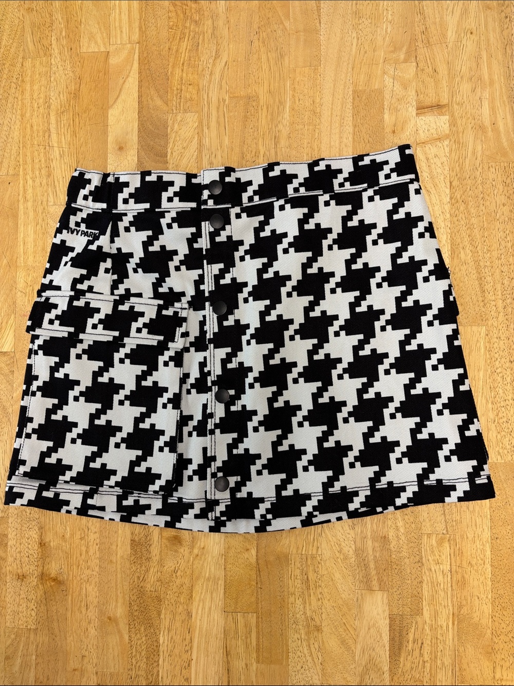 NWT Adidas x Ivy Park Houndstooth Cargo Mini Skirt Size Girls XL 14 15 Beyoncé